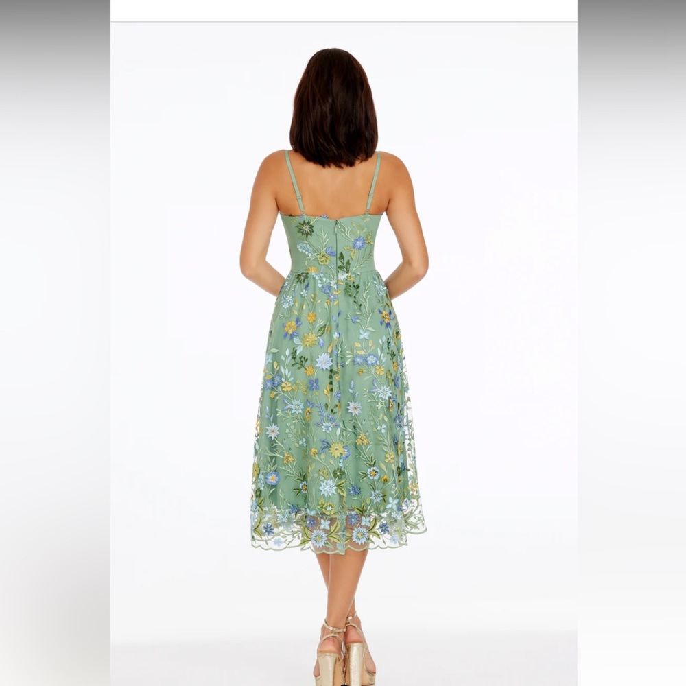 NWT Dress The Population Maren Floral 3D Embroidered Cocktail Midi Dress S - Picture 4 of 9